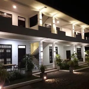 Airport Grand 3*, Katunayaka Sri Lanka